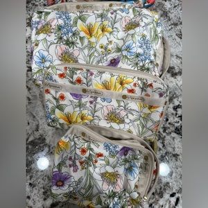 LeSportSac 3 piece floral print set!